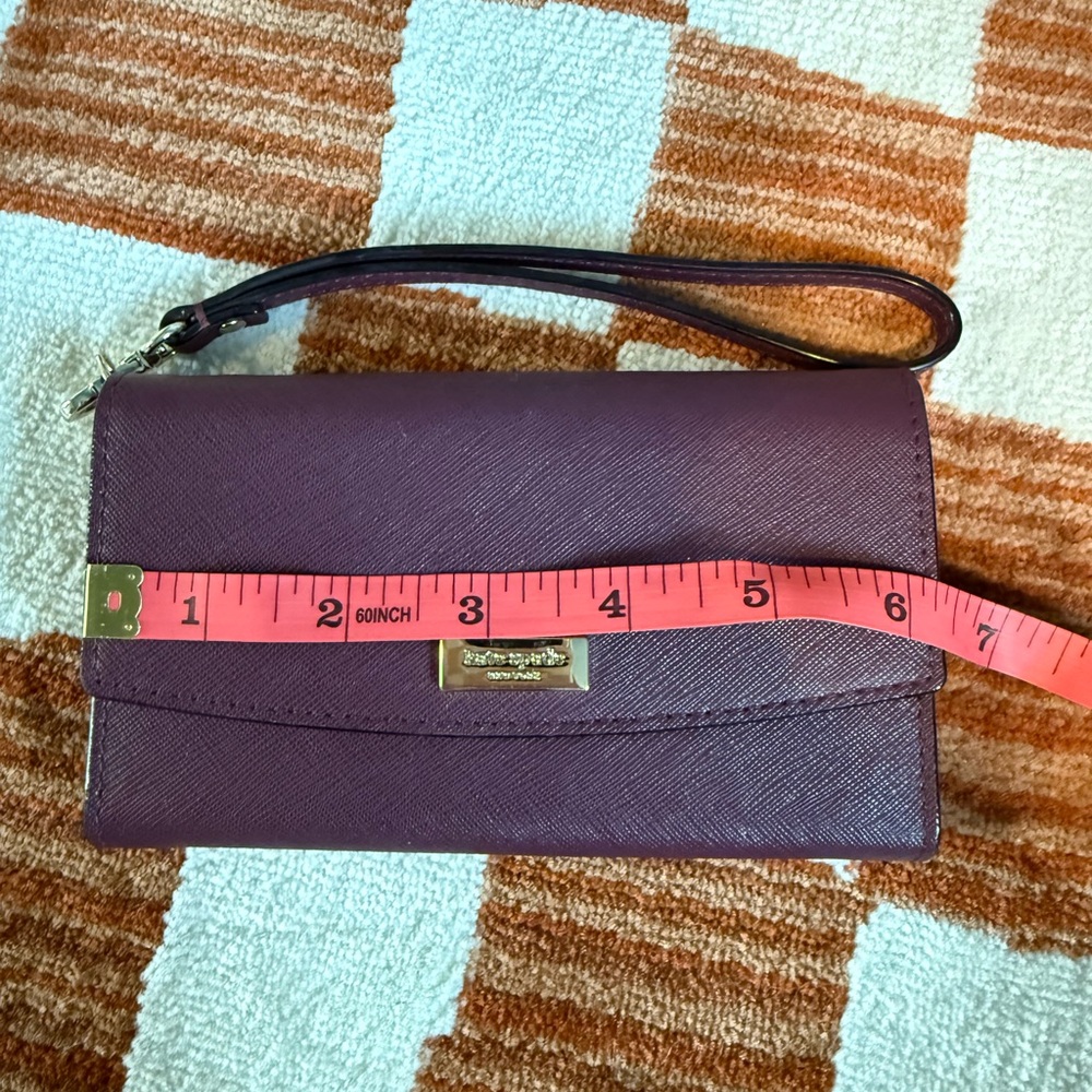 Kate spade burgundy wristlet wallet